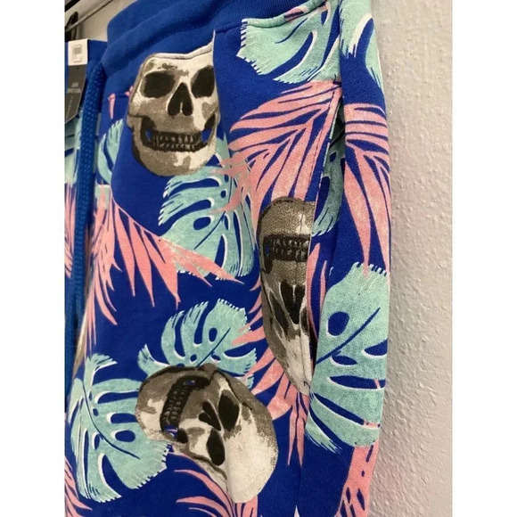 SKULL SUMMER LOUNGE SHORTS WITH POCKETS  -  ALL SIZES S - L AVAILABLE - Picture 3 of 7